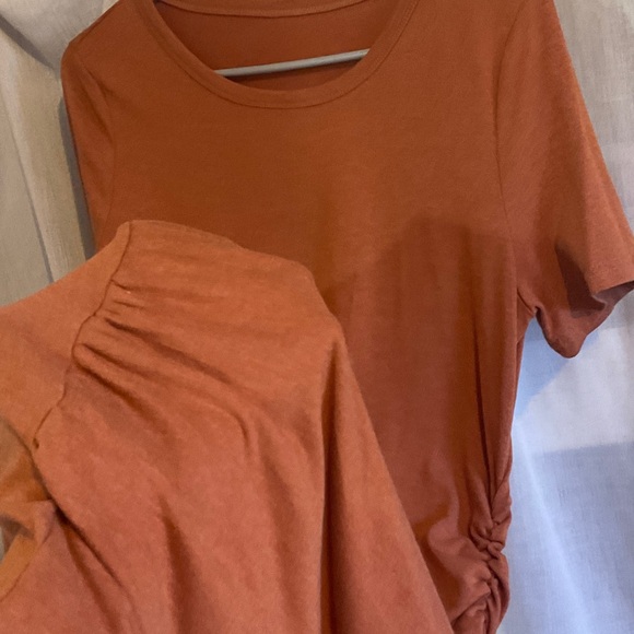 Ruched Short-Sleeve Midi Dress in Terracotta - Picture 2 of 3